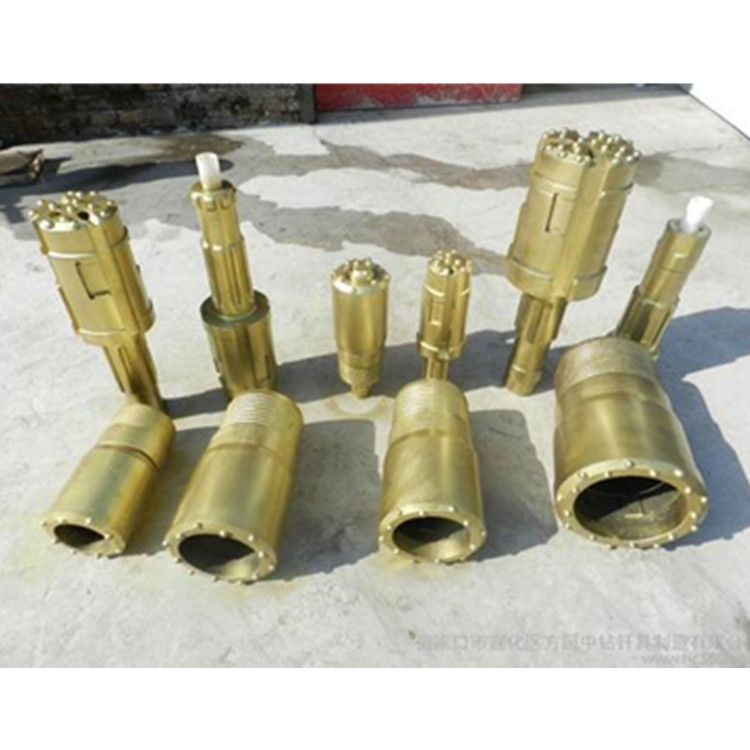 潜孔钻机操作中应注意的事项